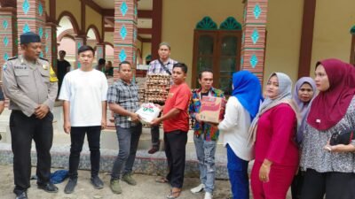 Ramadhan 1445 H, PT MTJ Bagikan 450 Paket Bahan Pangan Kepada Warga Sekitar