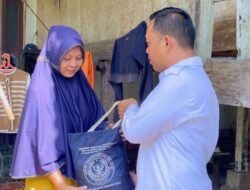 Simpatisan BISA Pangkas Gratis Ratusan Warga di Alun-Alun Stabat