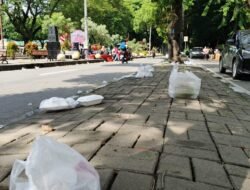 Warga Resah, Aktivitas CFD di Stabat Tinggalkan Tumpukan Sampah