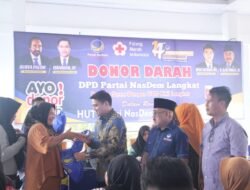 Meriahkan HUT NasDem Ke-14, Ricky Anthony Gelar Baksos di DPD Langkat