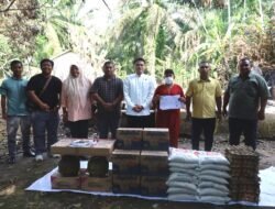Rumah Warga Salapian Terbakar, Rivky Anthony Hadir Bawa Bantuan